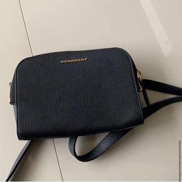 BURBERRY cross-body / belt bag. - Picture 3 of 12